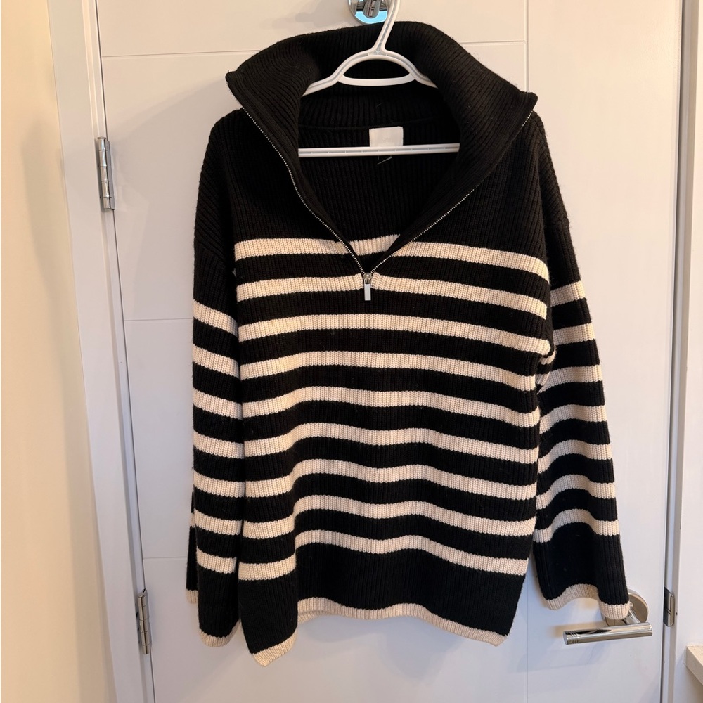 Black and White Striped Women's Sweater
